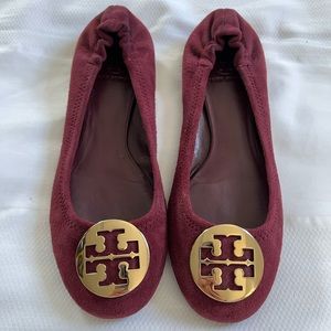 Tory Burch Reva Flats Burgundy Suede Leather Ballet Shoes GOLD Logo